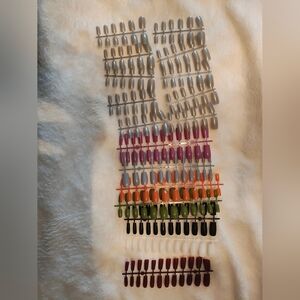 192 Pcs Press Nails 8 Sets Strips Bold Colors Jewel Tones Grey Silver Maroon Etc